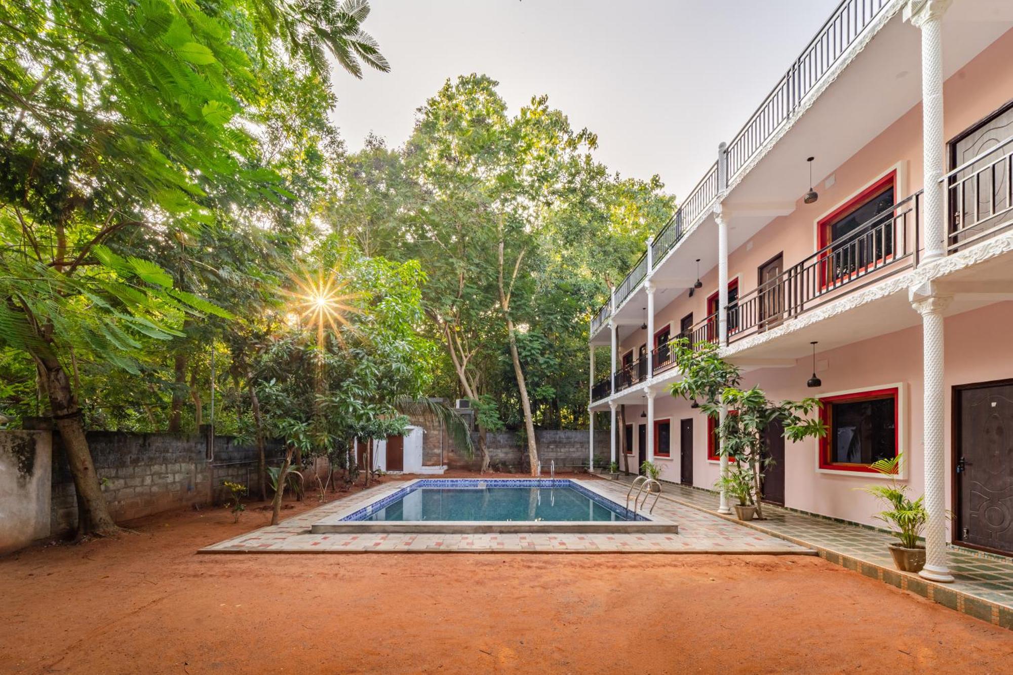 Hotel De Jardin Pondicherry With Swimming Pool Extérieur photo